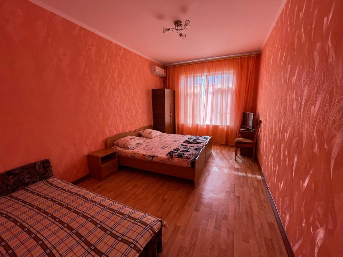 Гостевой Дом Светлана Hotel Leselidze Екстериор снимка